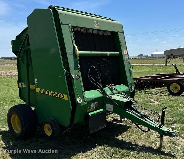 image for item KL9060 1999 John Deere 566  round baler
