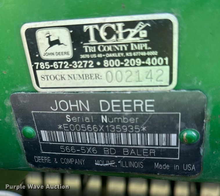 image for item KL9060 1999 John Deere 566  round baler
