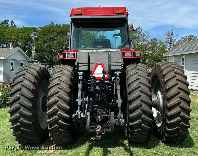 image for item KL9064 1994 Case IH 7220  tractor