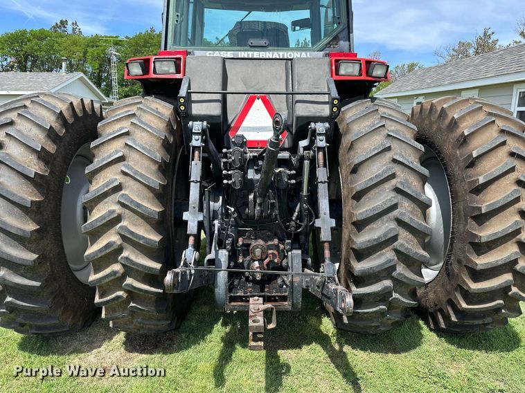 image for item KL9064 1994 Case IH 7220  tractor