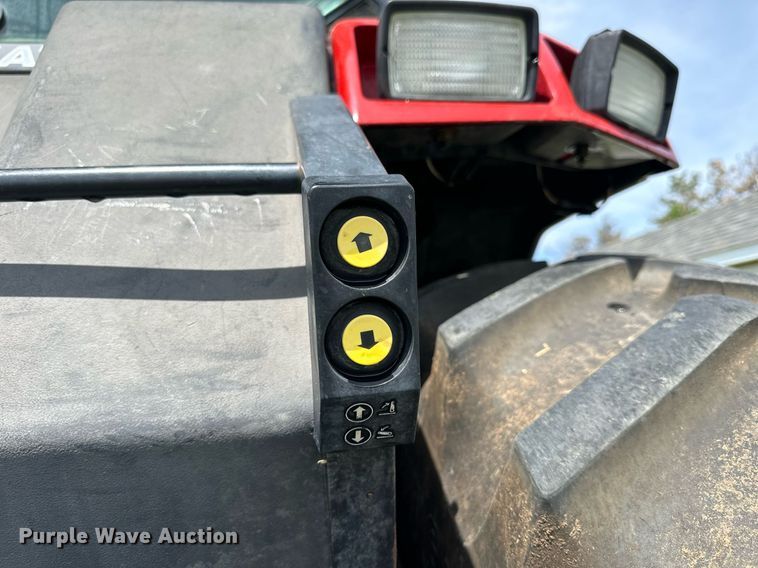 image for item KL9064 1994 Case IH 7220  tractor