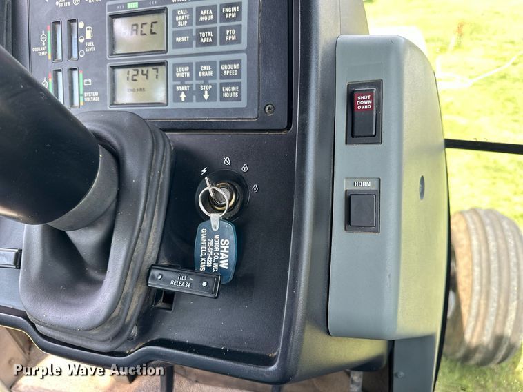 image for item KL9064 1994 Case IH 7220  tractor