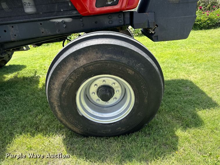 image for item KL9064 1994 Case IH 7220  tractor