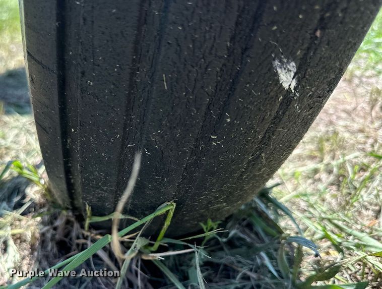 image for item KL9066 John Deere F145  six bottom plow