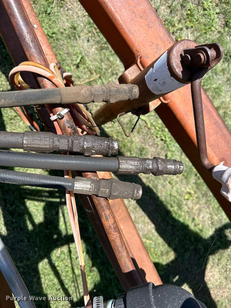 image for item KL9068 Sunflower H24  sweep plow