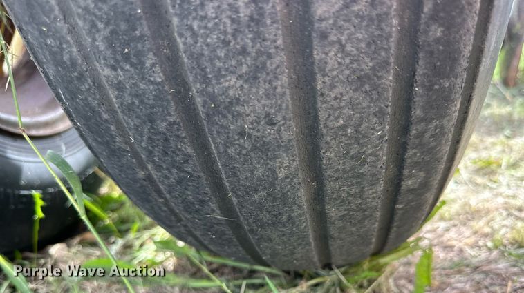 image for item KL9071 Sunflower F-16  off-set disk