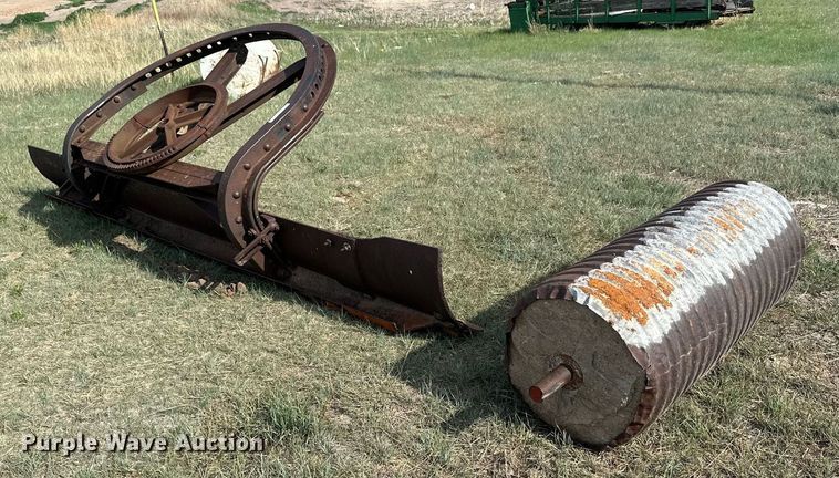 image for item KL9077 (2) motor grader attachments