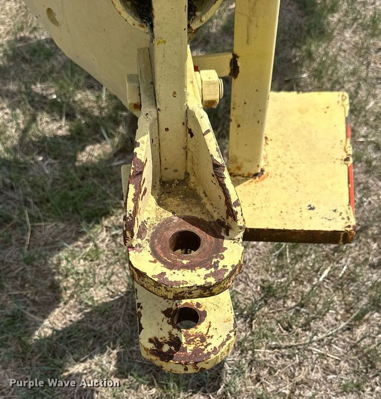 image for item KL9078 Inland  tank mover