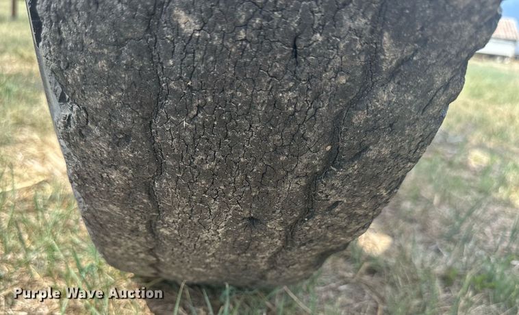 image for item KL9078 Inland  tank mover