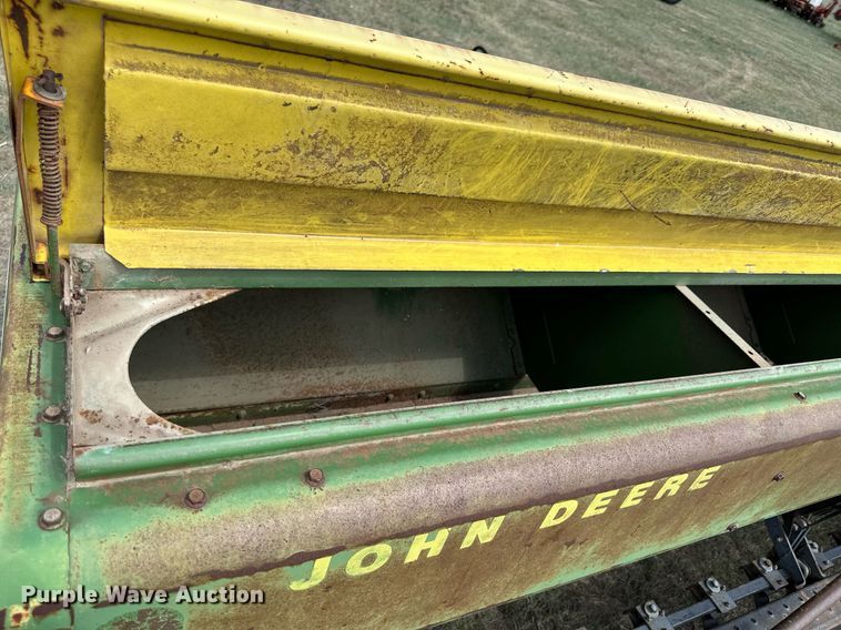 image for item KL9080 John Deere 8300  grain drill