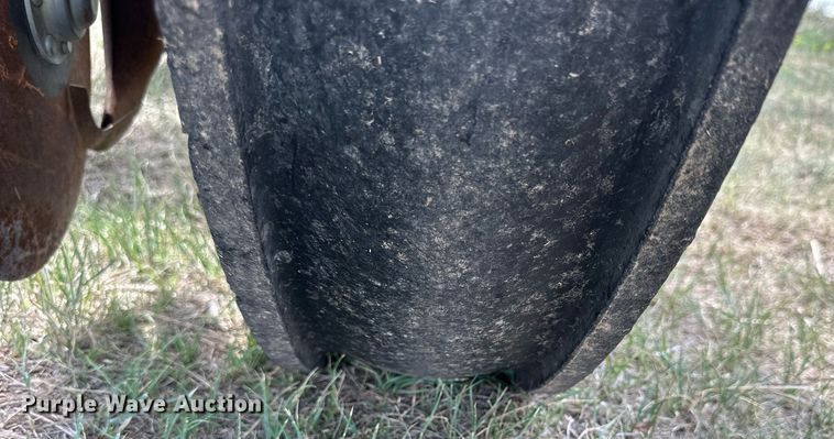 image for item KL9080 John Deere 8300  grain drill