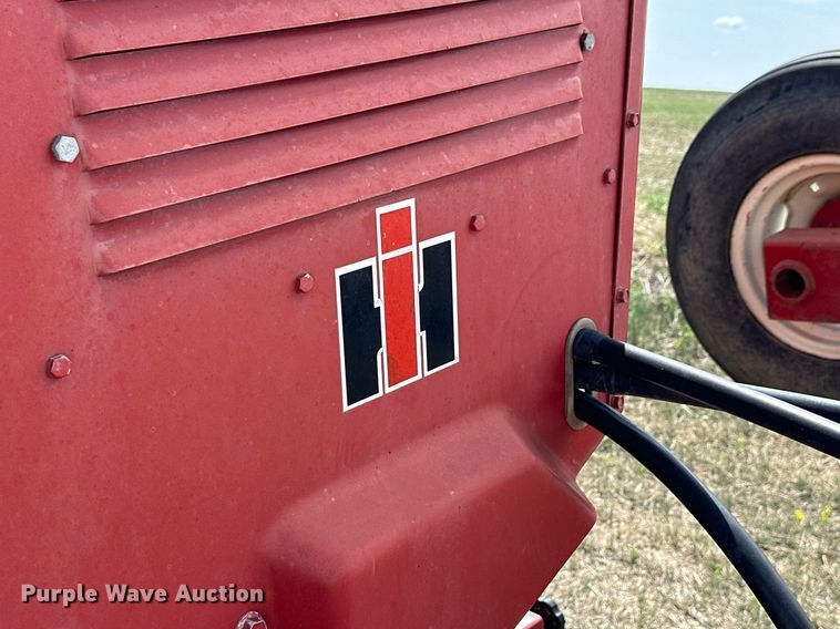 image for item KL9081 International 800 Cyclo Air  planter