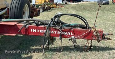 image for item KL9081 International 800 Cyclo Air  planter