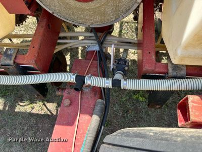 image for item KL9081 International 800 Cyclo Air  planter