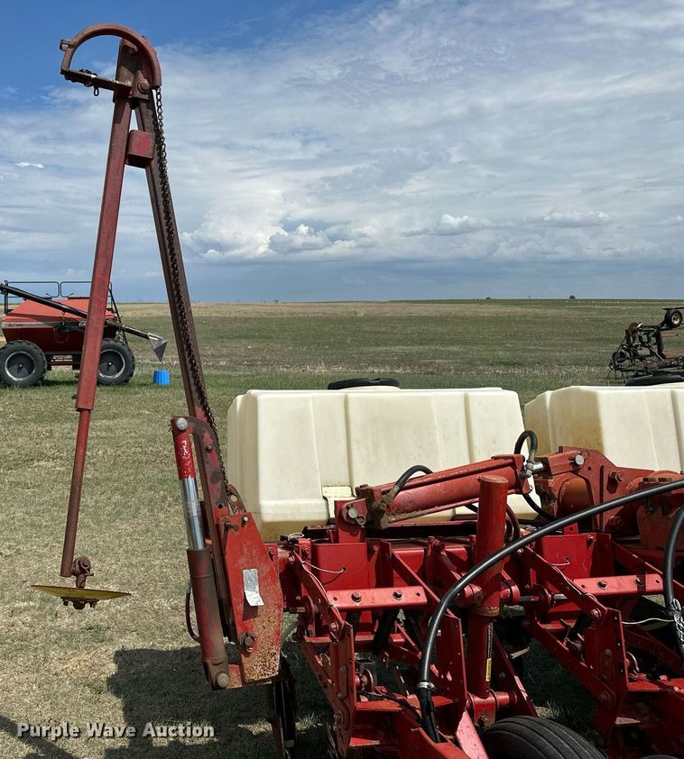 image for item KL9081 International 800 Cyclo Air  planter