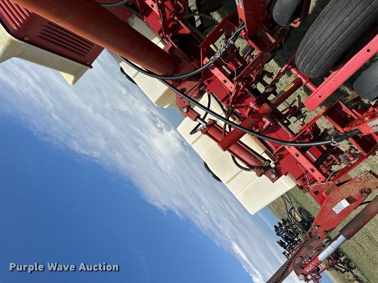 image for item KL9081 International 800 Cyclo Air  planter