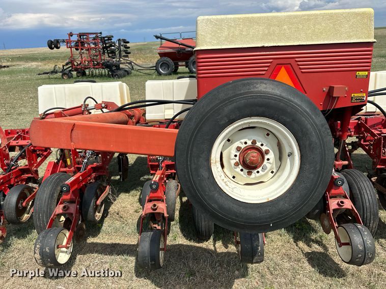 image for item KL9081 International 800 Cyclo Air  planter