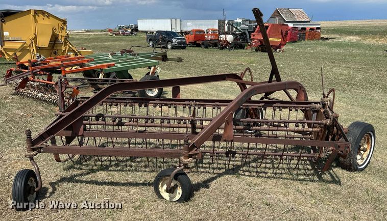 image for item KL9082 International  hay rake