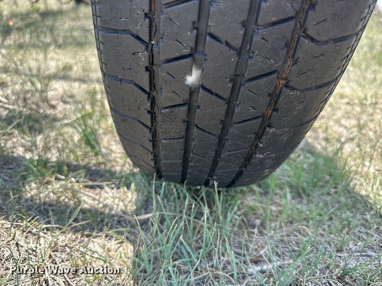 image for item KL9082 International  hay rake