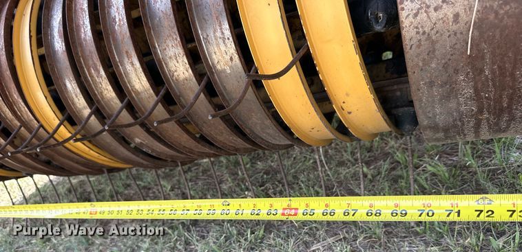 image for item KL9084 1984 Vermeer 605H  round baler