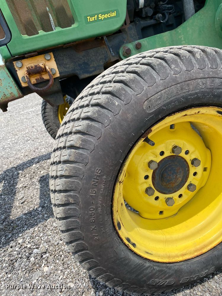 image for item KW9265 1998 John Deere 5210  tractor