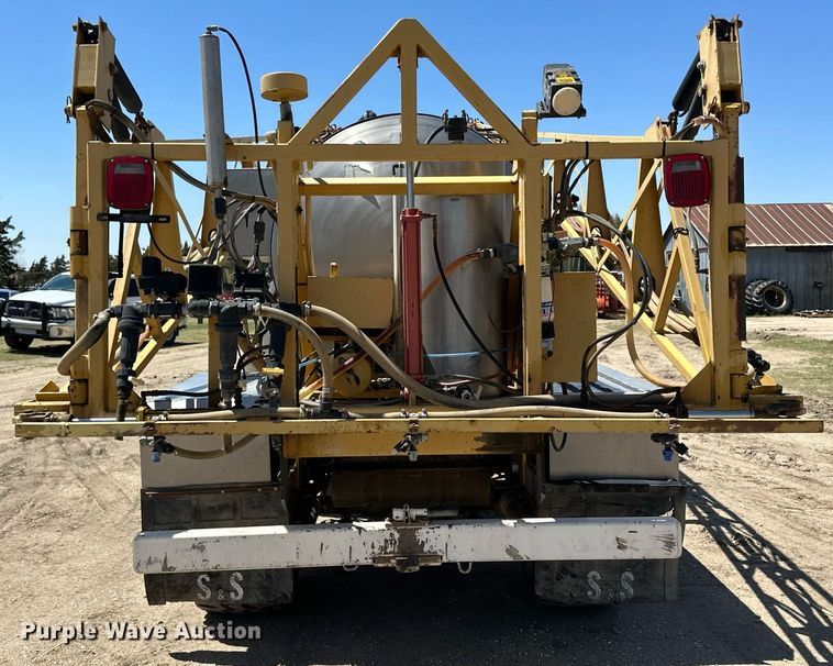 image for item KX9028 1997 Ford F350  applicator truck