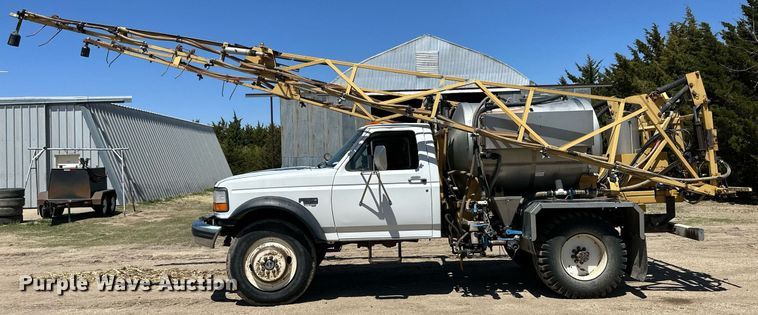 image for item KX9028 1997 Ford F350  applicator truck