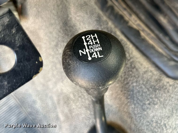 image for item KX9028 1997 Ford F350  applicator truck