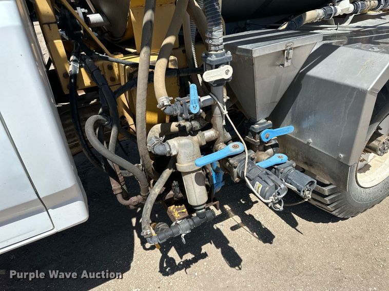 image for item KX9028 1997 Ford F350  applicator truck