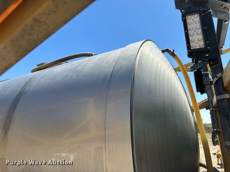 image for item KX9028 1997 Ford F350  applicator truck