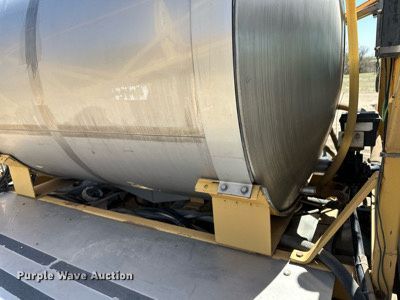 image for item KX9028 1997 Ford F350  applicator truck