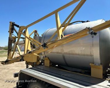 image for item KX9028 1997 Ford F350  applicator truck