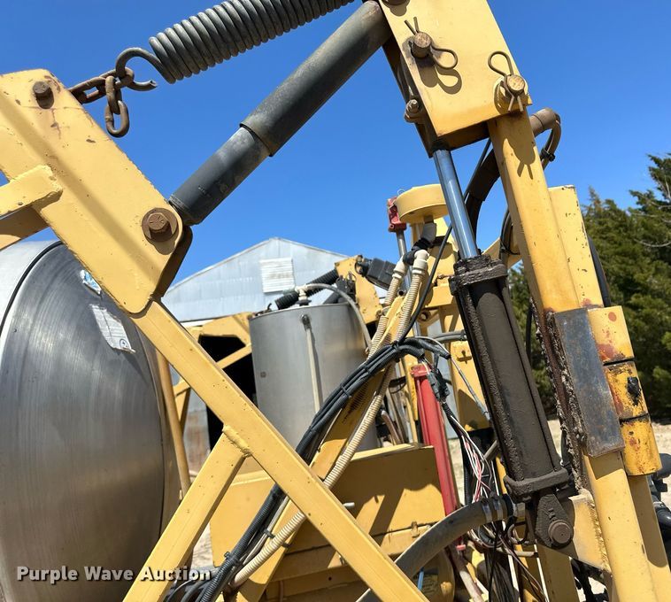 image for item KX9028 1997 Ford F350  applicator truck