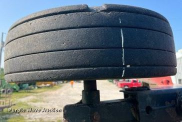 image for item LA9966 Bush Hog 12715 Legend  batwing rotary mower