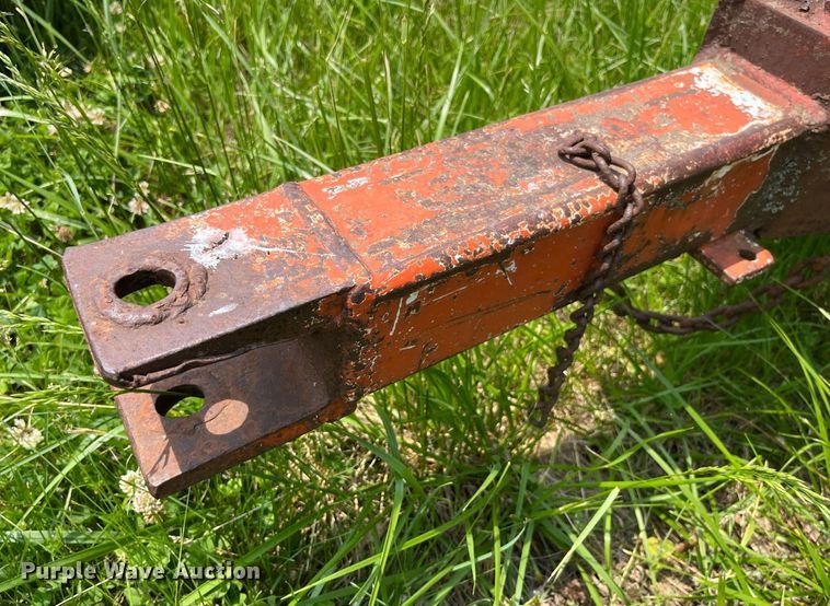 image for item LA9980 Willmar 500  spreader