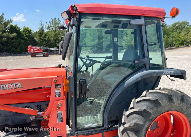 image for item LA9993 Kubota L3430D  MFWD tractor