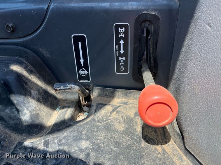 image for item LA9993 Kubota L3430D  MFWD tractor