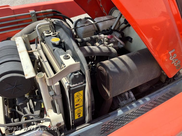 image for item LA9993 Kubota L3430D  MFWD tractor