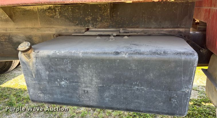 image for item LB9002 1980 GMC Sierra 6000  grain truck