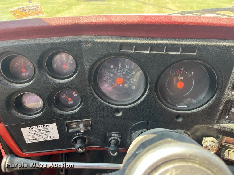 image for item LB9002 1980 GMC Sierra 6000  grain truck