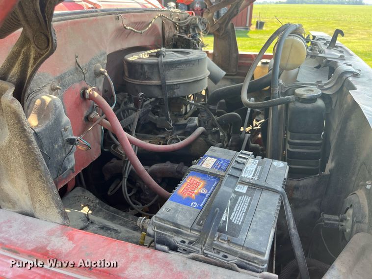 image for item LB9002 1980 GMC Sierra 6000  grain truck