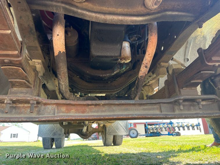 image for item LB9002 1980 GMC Sierra 6000  grain truck