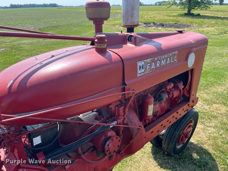 image for item LB9004 Mccormick Farmall Super M  tractor