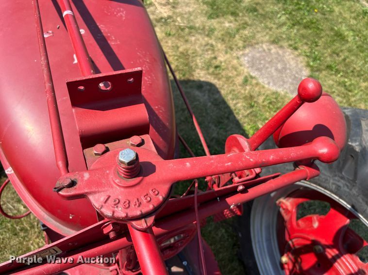 image for item LB9004 Mccormick Farmall Super M  tractor