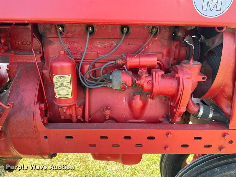 image for item LB9004 Mccormick Farmall Super M  tractor