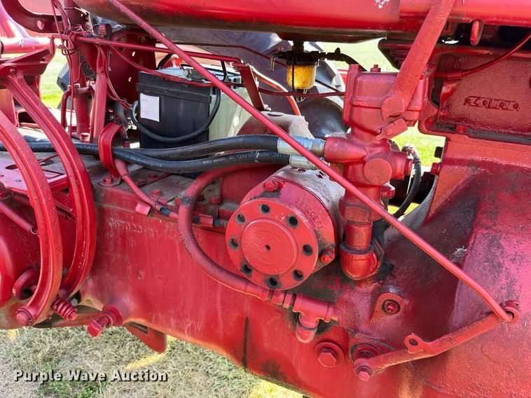 image for item LB9004 Mccormick Farmall Super M  tractor