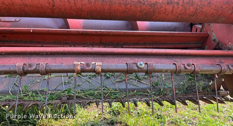 image for item LB9014 1982 Hesston 6550  swather / windrower