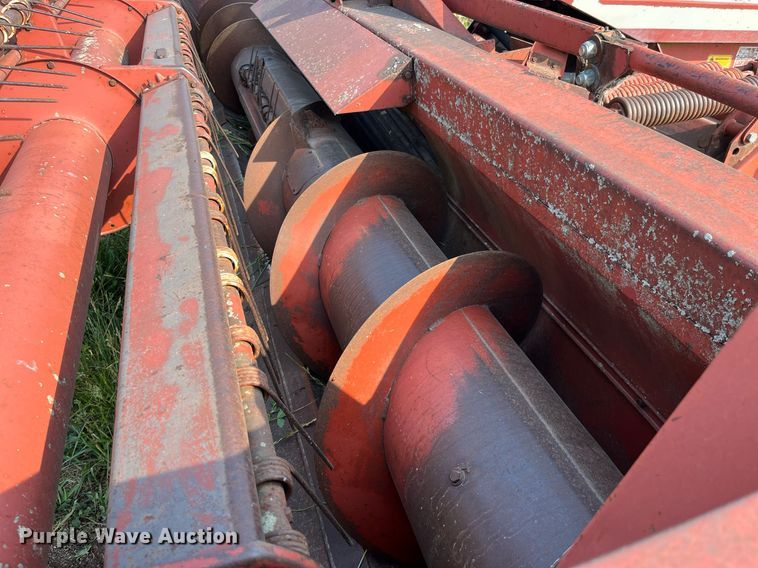 image for item LB9014 1982 Hesston 6550  swather / windrower