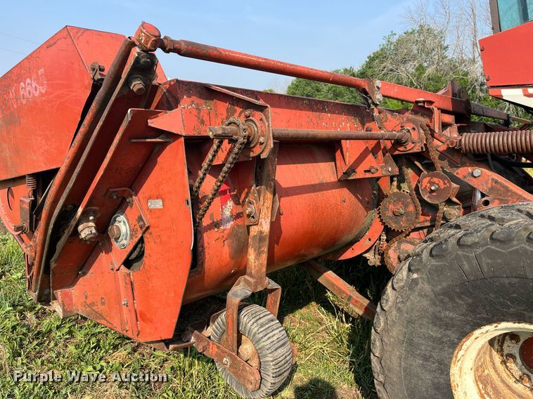 image for item LB9014 1982 Hesston 6550  swather / windrower