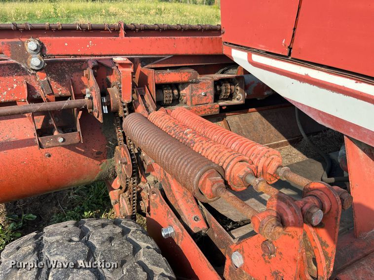 image for item LB9014 1982 Hesston 6550  swather / windrower